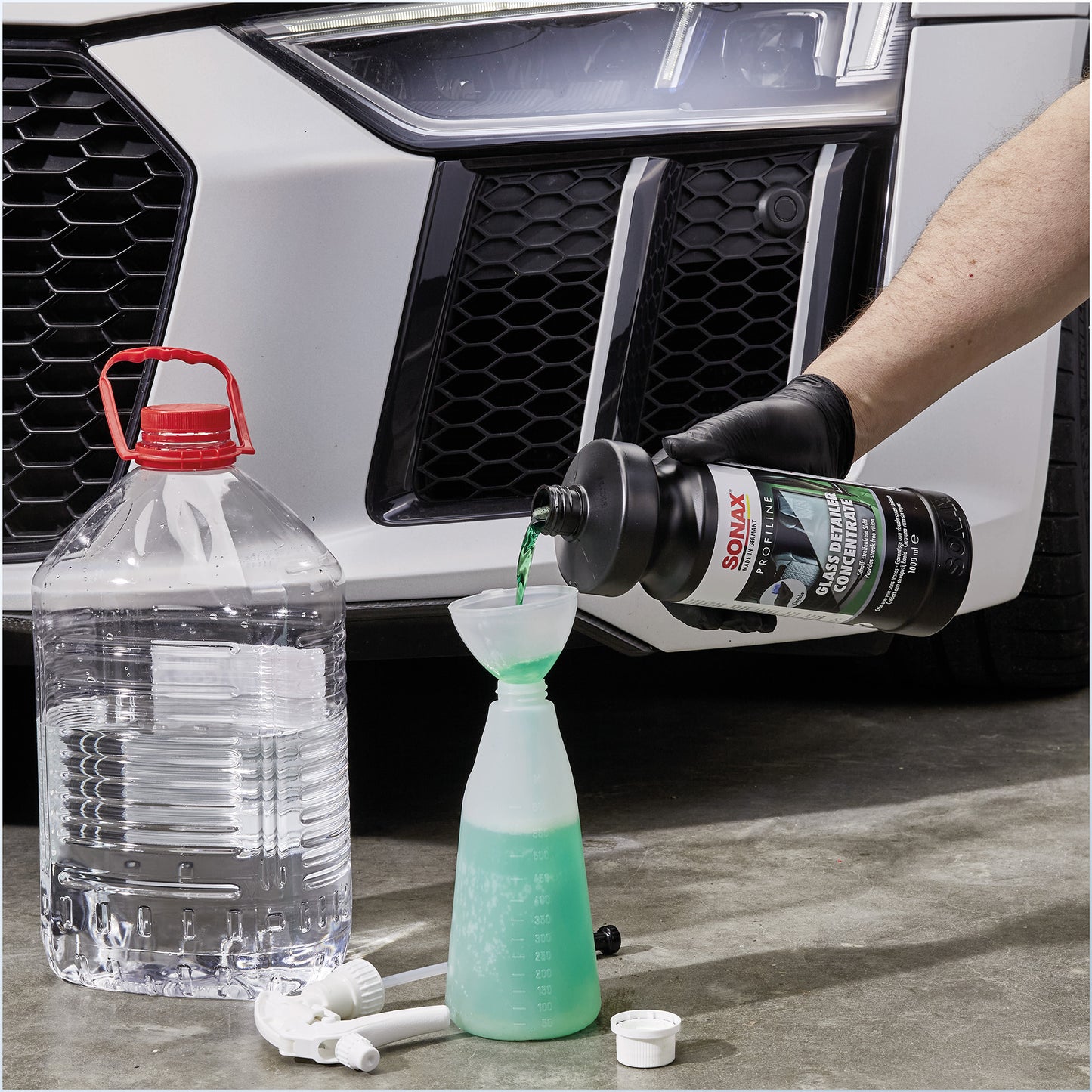SONAX PROFILINE Glass Detailer Concentrate (2 sizes available)
